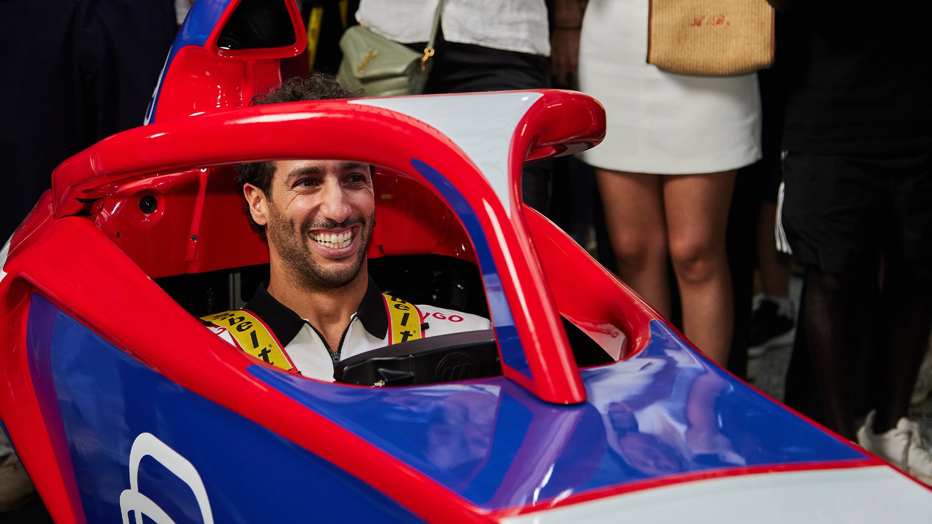 Daniel Ricciardo, pilota Formula 1, all'evento Piquadro a Milano