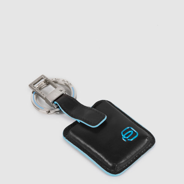 Carabiner keychain with CONNEQU