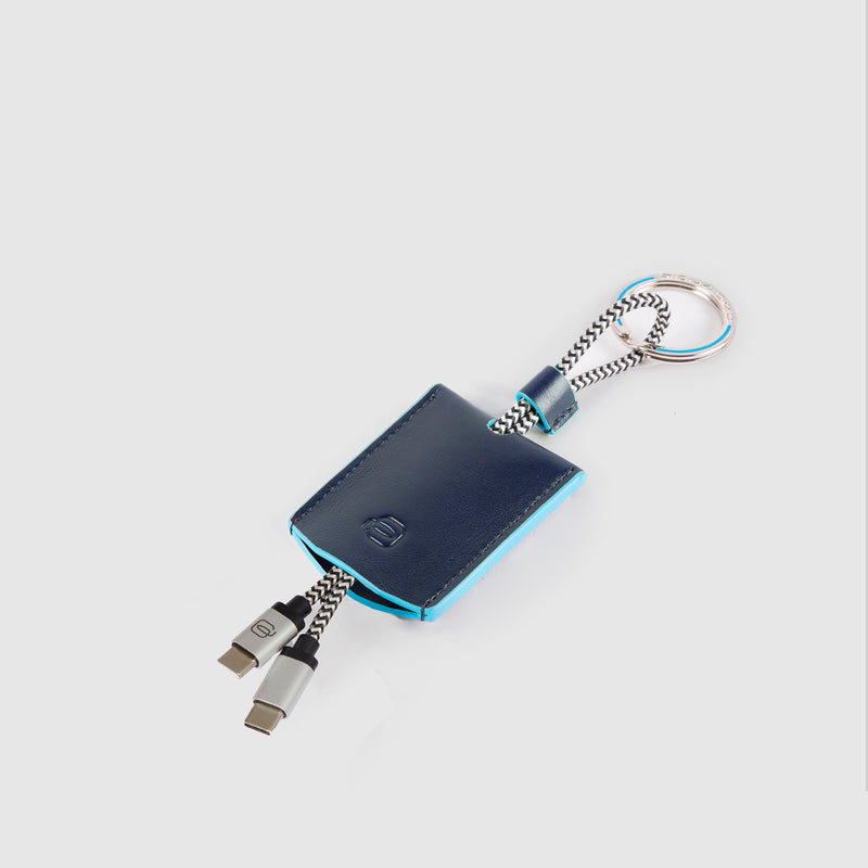 keychain with USB and lightning cables