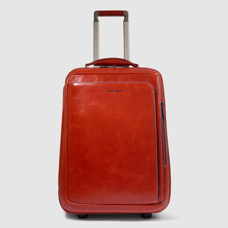 Cabin suitcase with garment sleeve