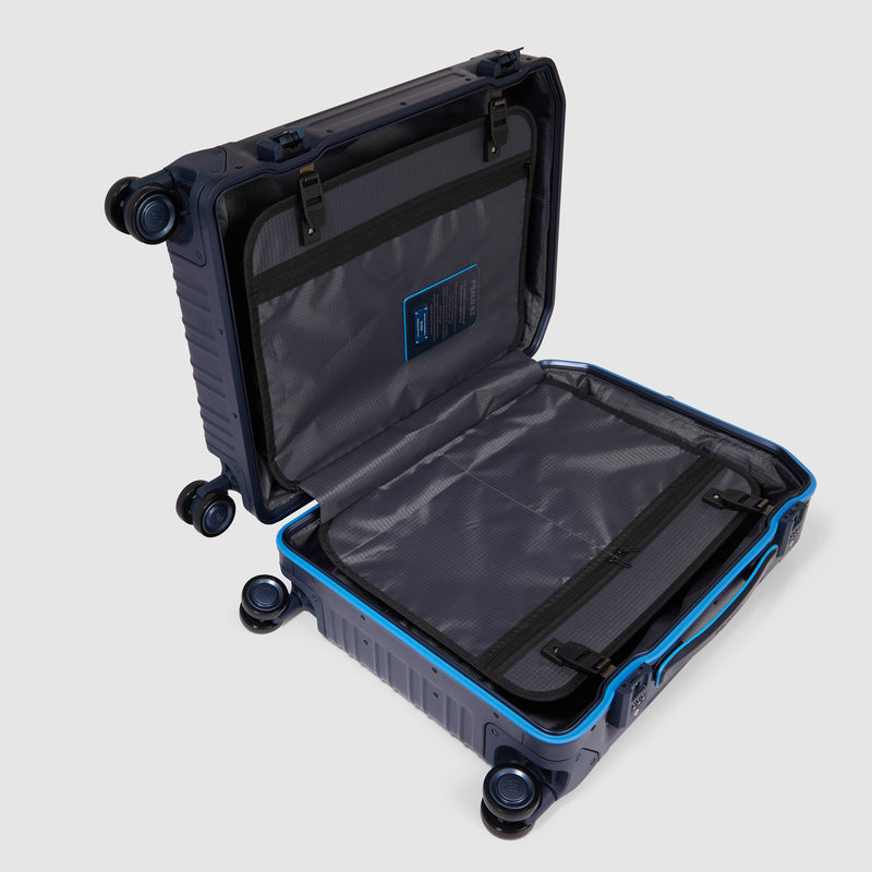 Slim, 4 wheel cabin suitcase