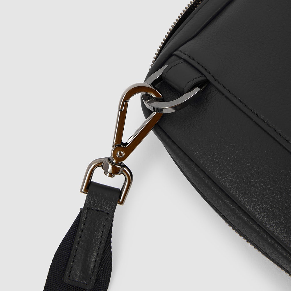 Pocket crossbody bag with iPad mini compartment