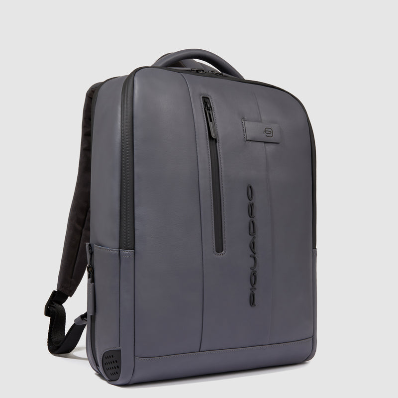 PC and iPad® backpack with anti-theft cable