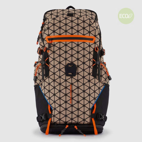 Ski mountaineering and trekking backpack