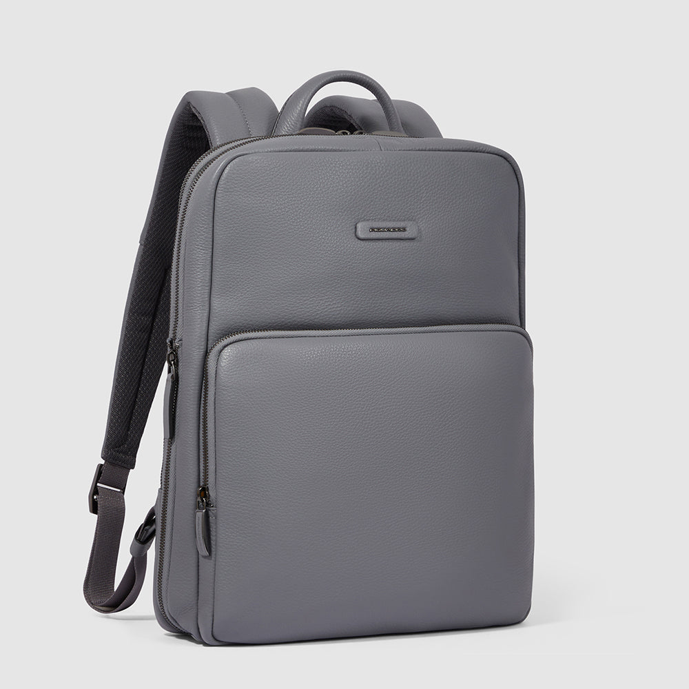 Kensington triple discount trek slim backpack