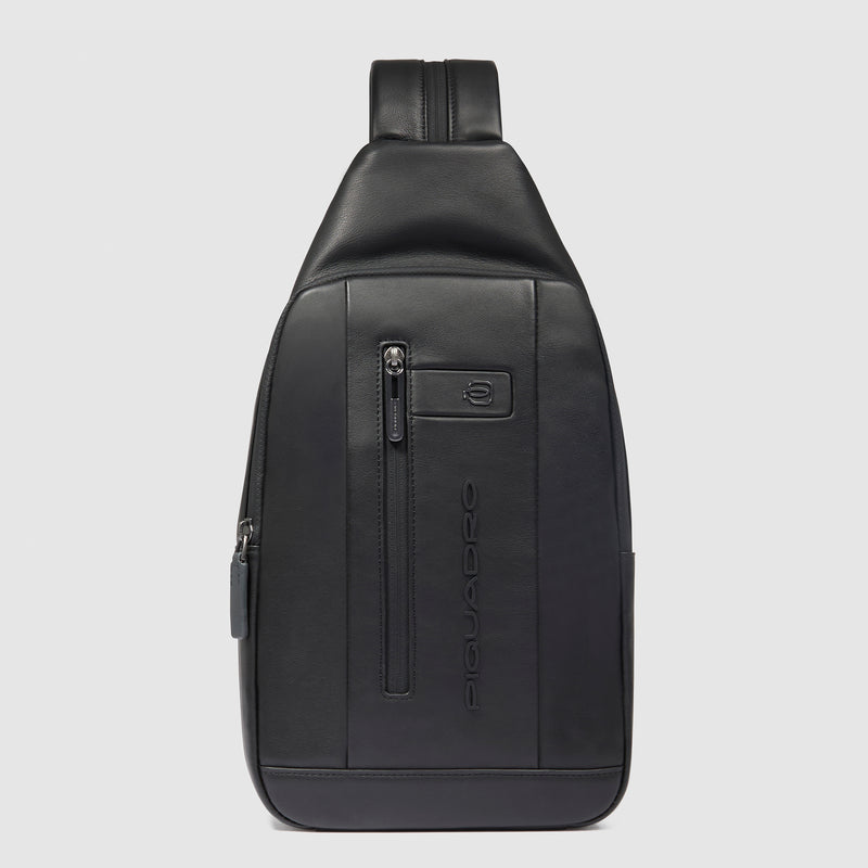 Slingbag im iPad®-Format mit Rucksack-Option