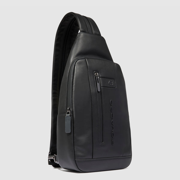 Slingbag im iPad®-Format mit Rucksack-Option