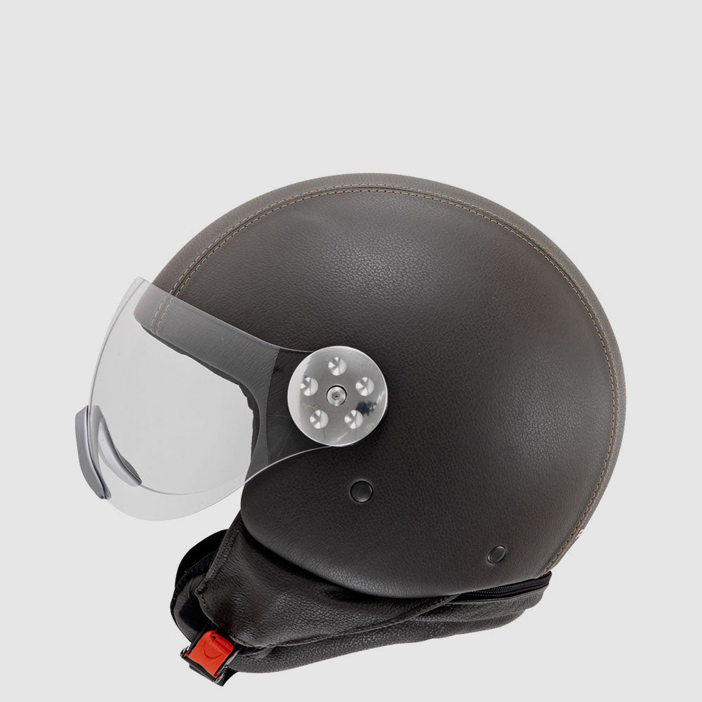 Casco aperto con visiera rivestito a mano in pelle