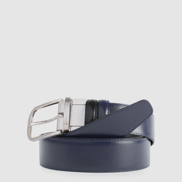 Men’s leather belt with prong buckle