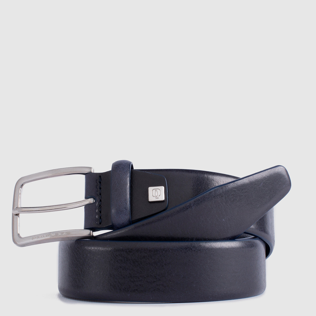 Men’s belt with prong buckle