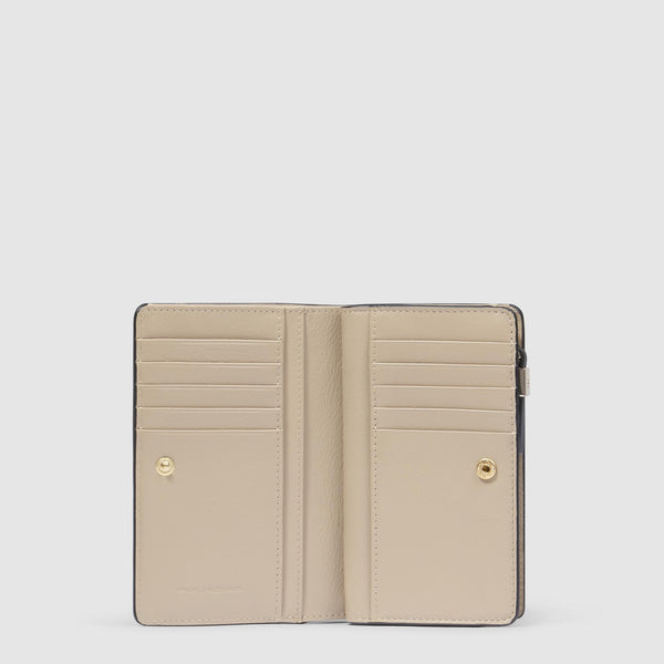 Women’s bifold wallet