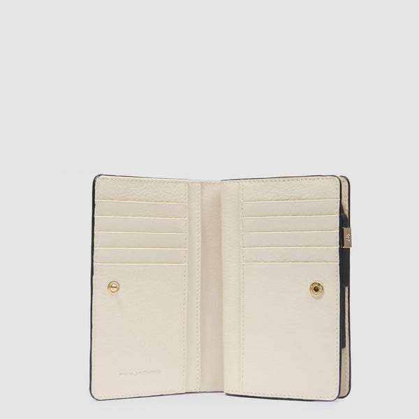 Women’s bifold wallet