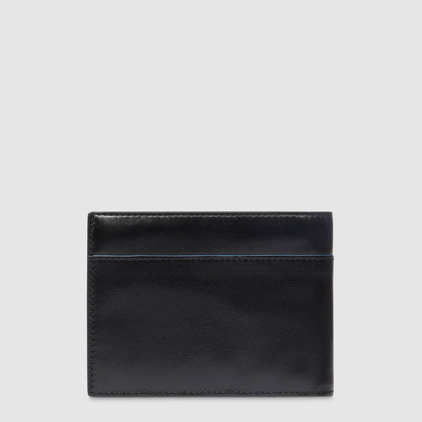 Men’s wallet with twelve credit card slots