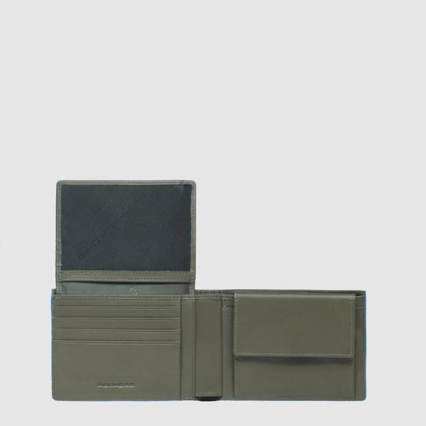 Men’s wallet with flip up ID window