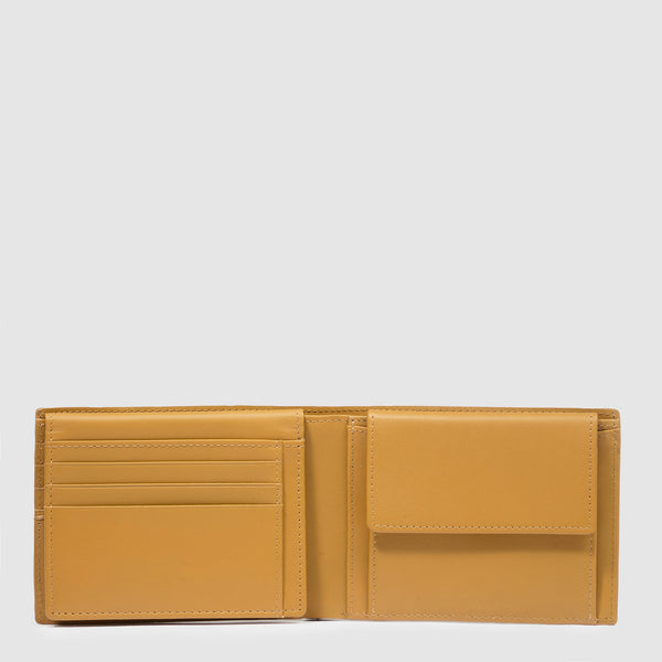 Men’s wallet with flip up ID window