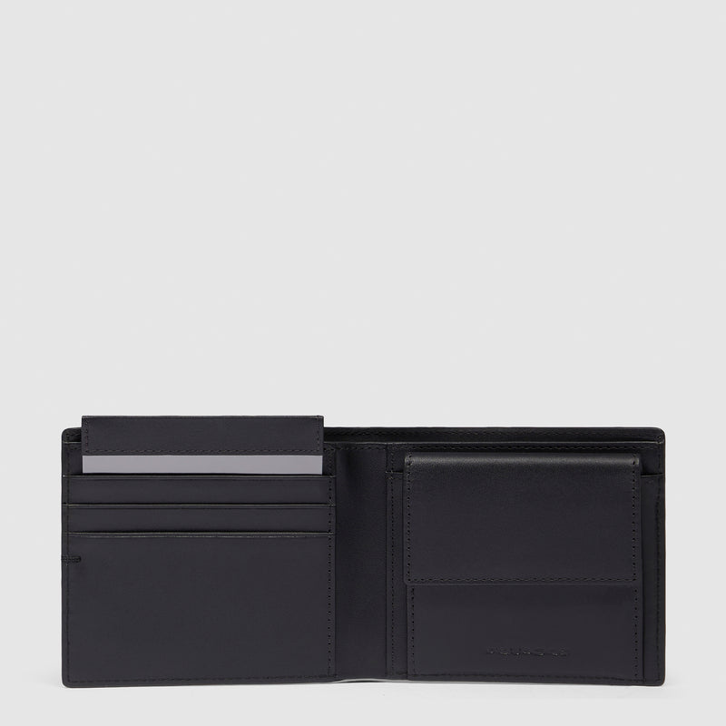 Men’s wallet with coin pocket