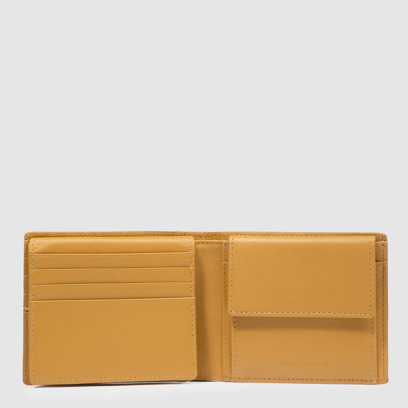 Men’s wallet with flip up ID window