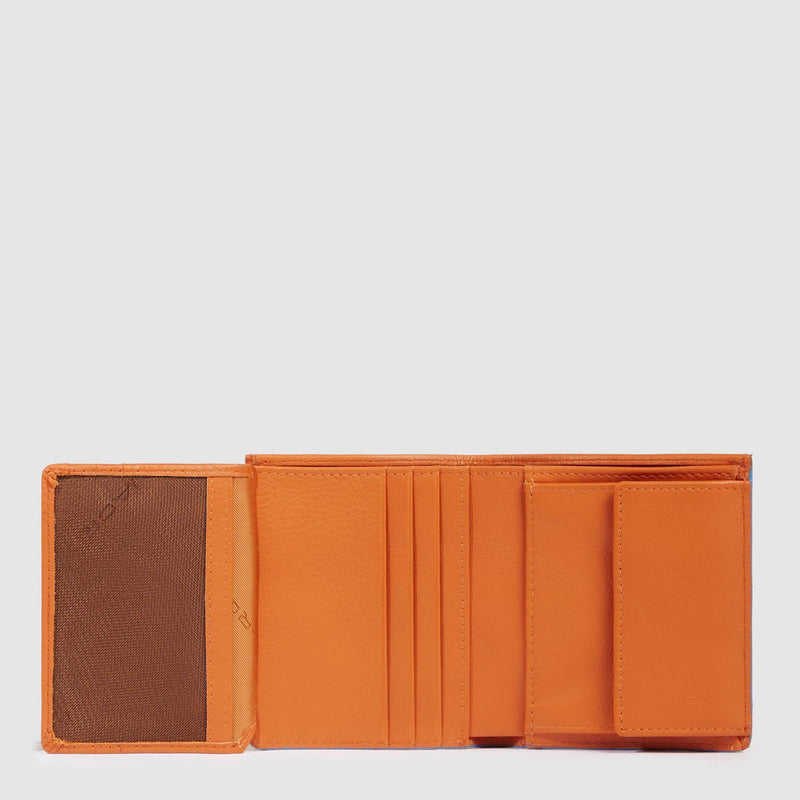 Vertical men’s wallet with coin pocket