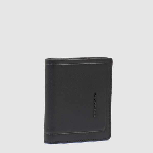 Vertical men’s wallet with coin pocket