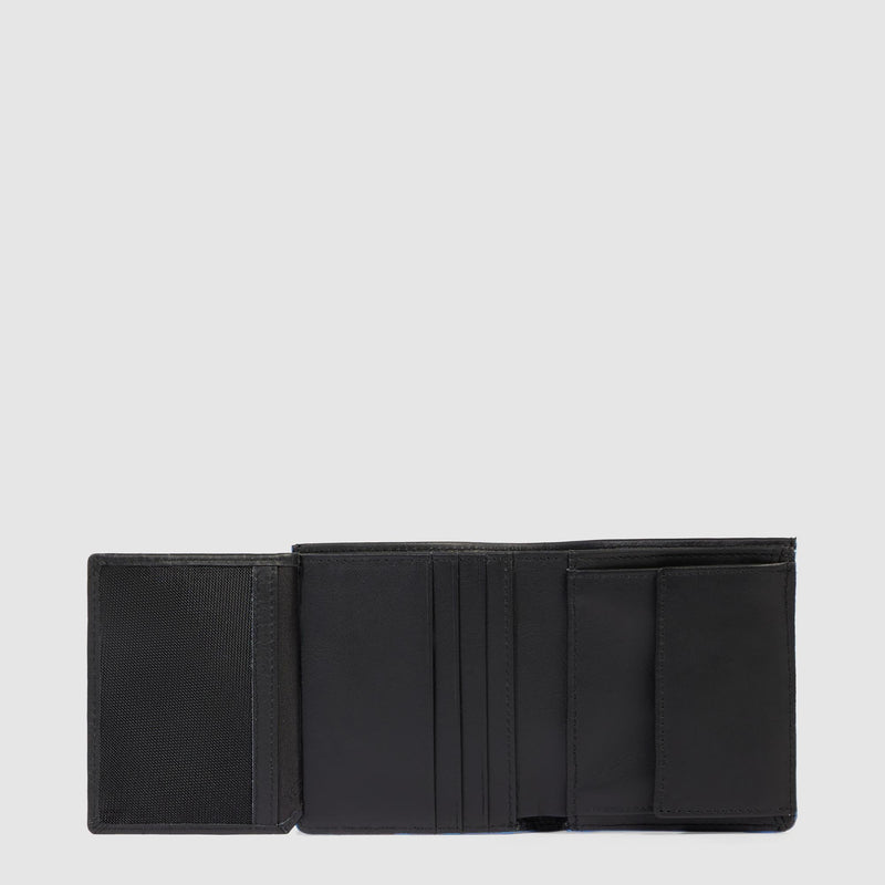 Vertical men’s wallet with coin pocket