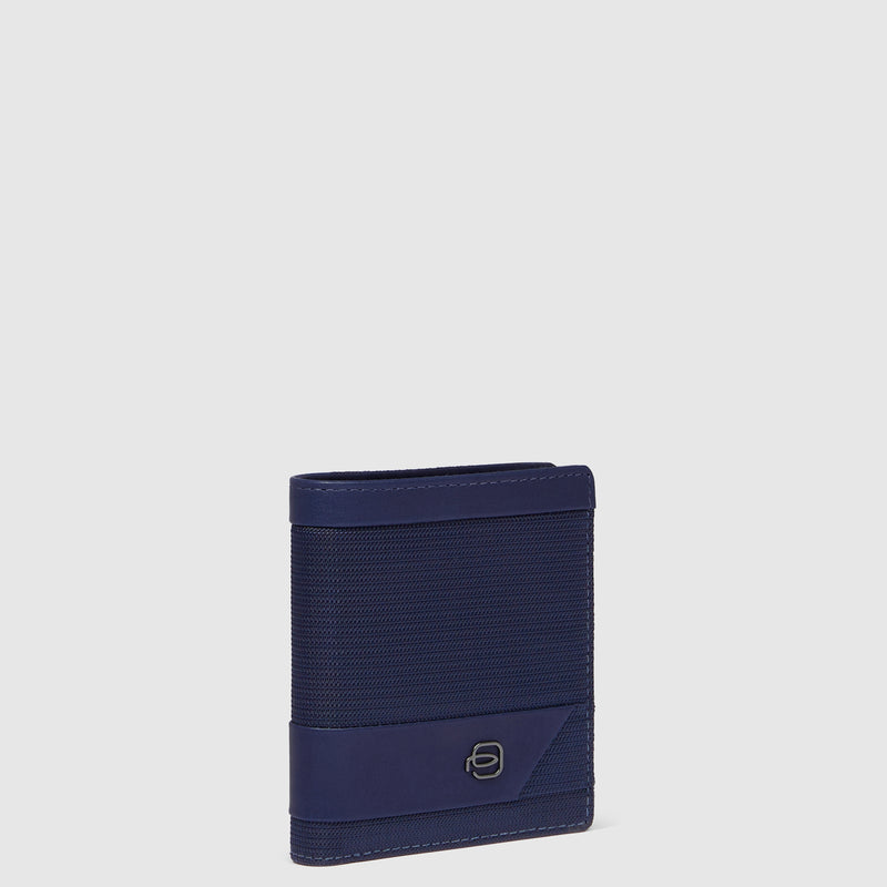 Vertical men’s wallet with coin pocket