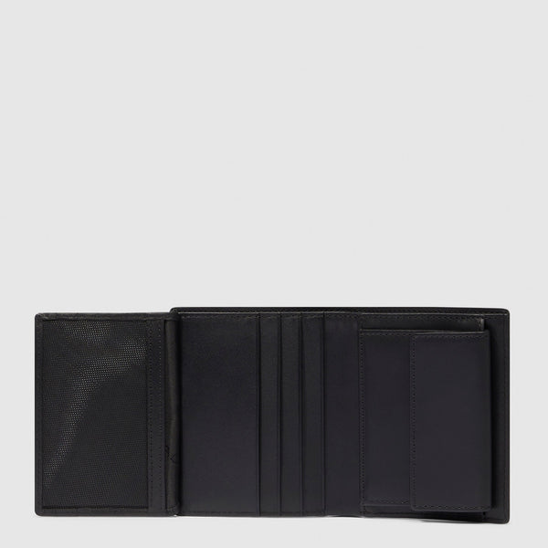 Vertical men’s wallet with coin pocket