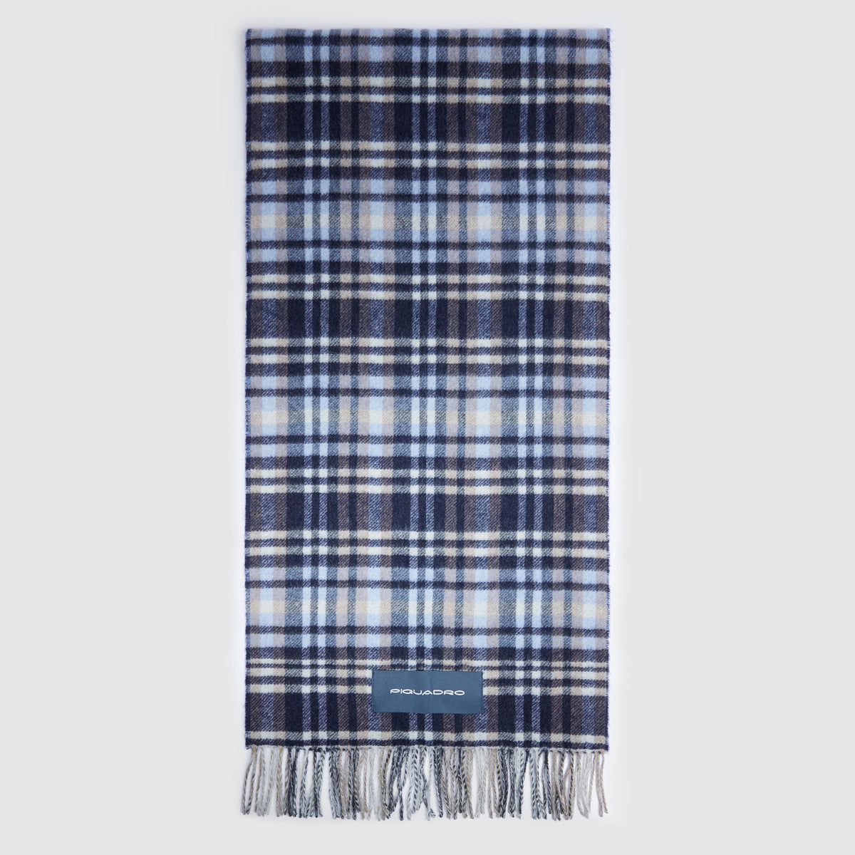 Women's check scarf with fringes