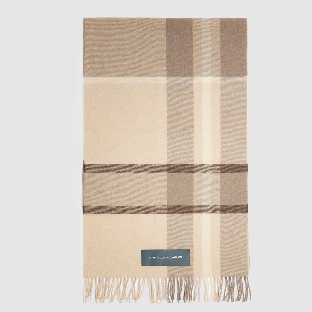 Women's check scarf with fringes